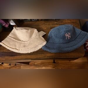 Women’s Cozy Bucket Hat Set - Cream Forever21 NEW & Blue NY Yankee hat